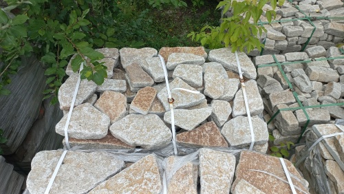 Гранитный плитняк галтованный для парковки купить в Верхнем Тагиле