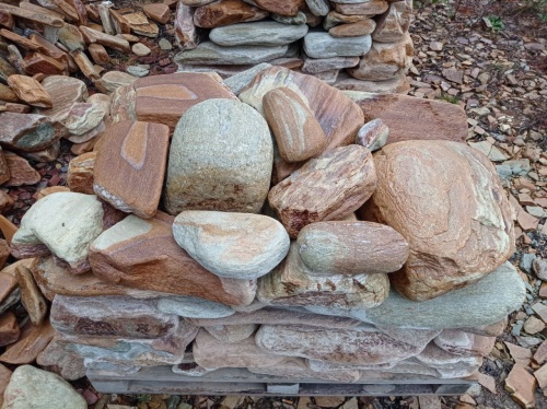 Златолит жёлтый, жёлто-зелёный глыбки и валуны для ланшафтного дизайна купить в Верхнем Тагиле