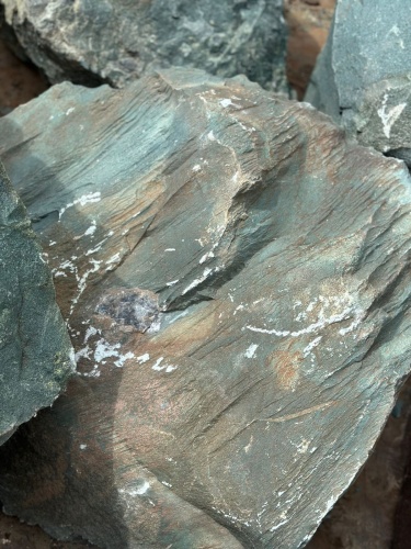 Ландшафтные глыбы зелёные 200-500 килограмм купить в Верхнем Тагиле