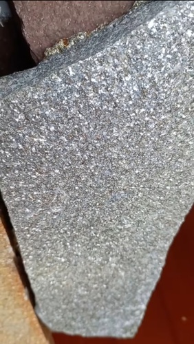 Плитняк златолит серебристый для фасада купить в Верхнем Тагиле