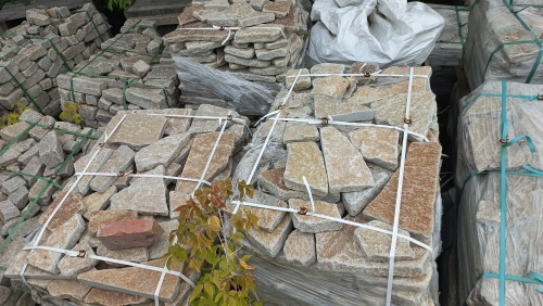 Гранитный плитняк галтованный для парковки купить в Верхнем Тагиле